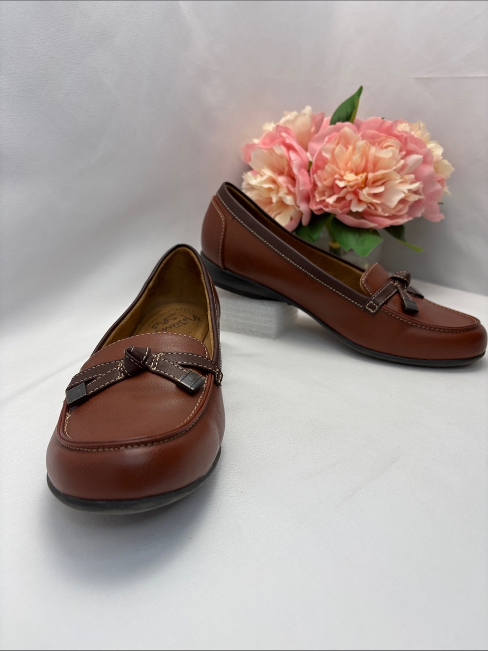 Natural Sole Women 8W Brown Gracee Leather Bow-Trim Loafers #416